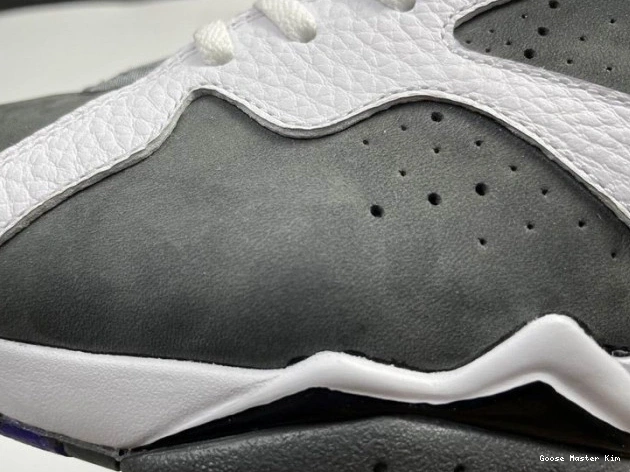 7 CU9307-100 Flint Jordan Retro (2021) 0717